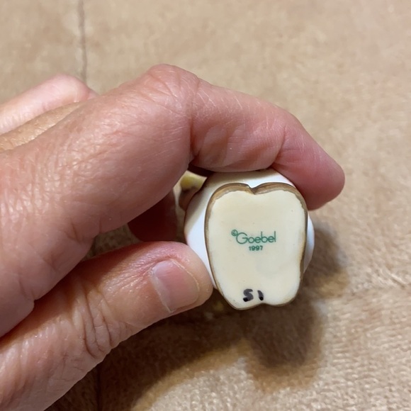 Studio Hummel Ornament Set of 3 Set 3 - Picture 7 of 14